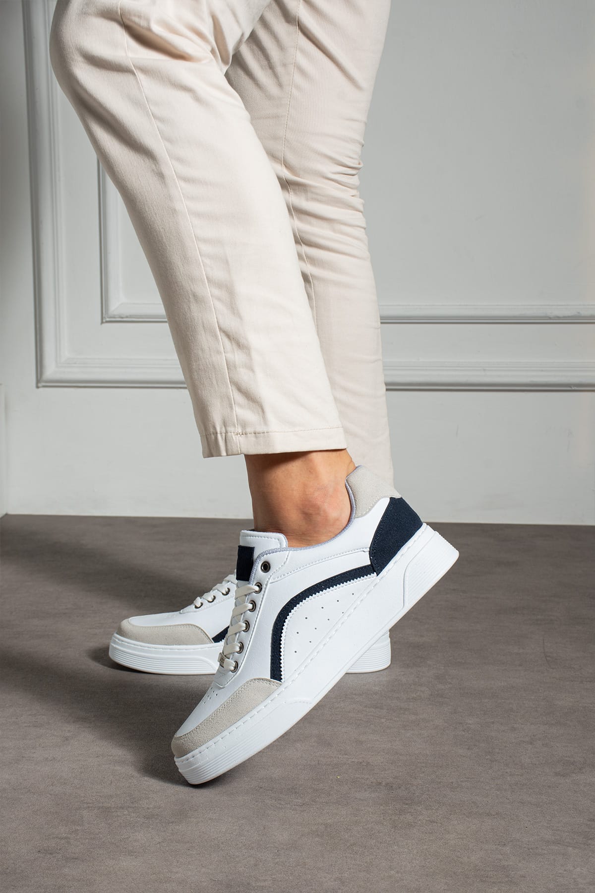 Riviera Navy