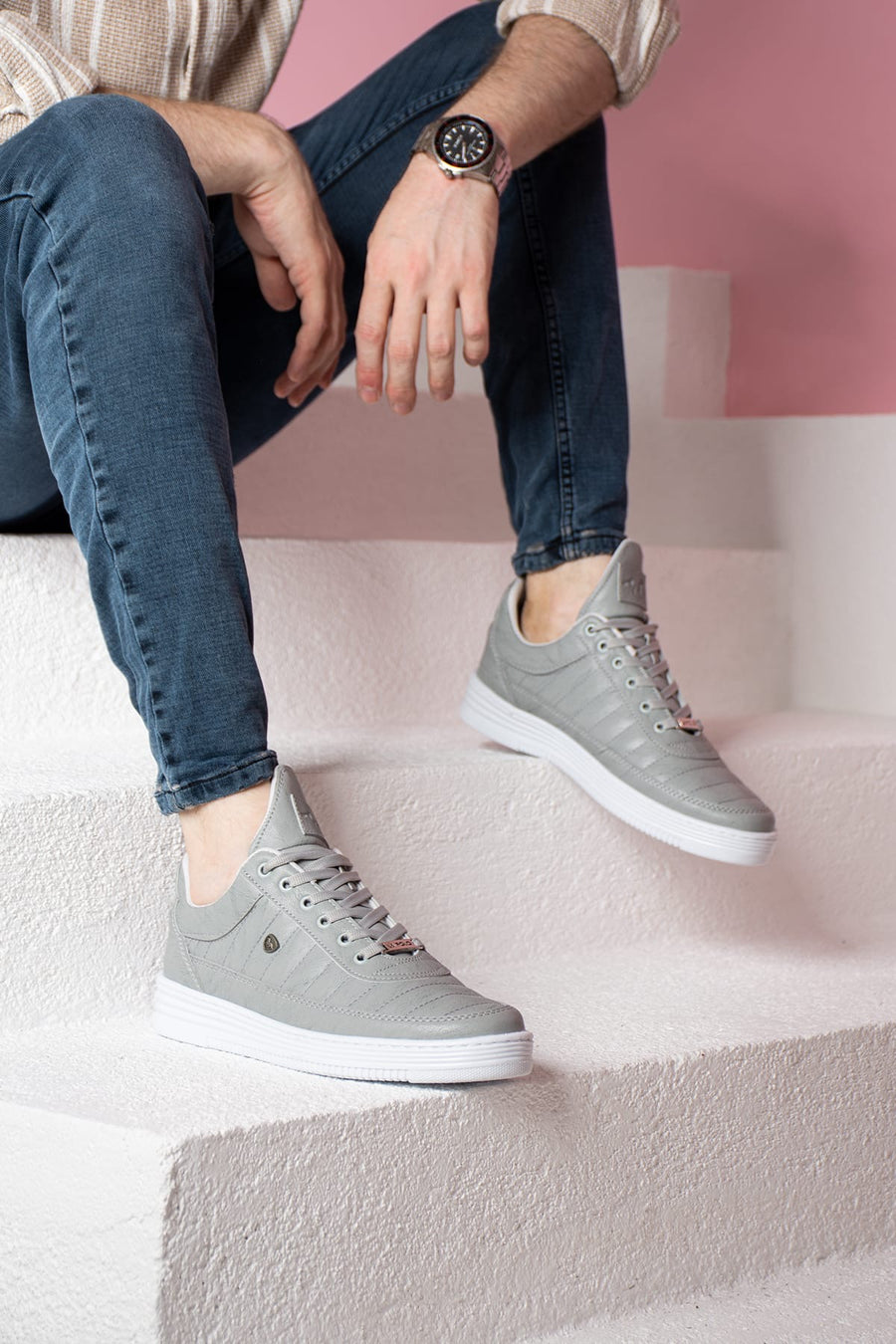 
Stone Grey