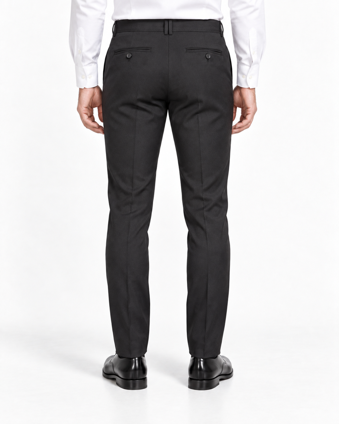 
Montaro — klasične pantalone, crna — fotografija modela